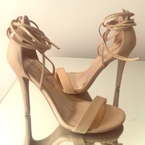 Steve Madden Nude Heels
